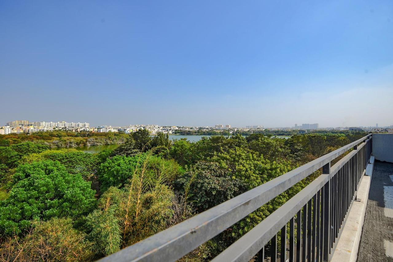 FabHotel GR Lake View Bangalore Exterior foto